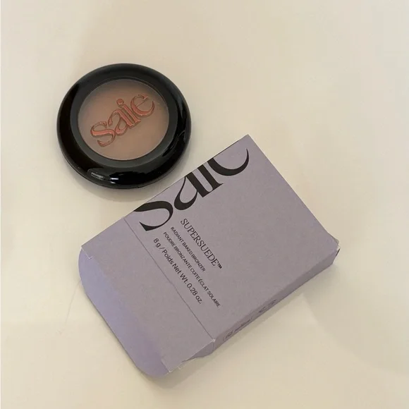 Supersueded Matte Bronzer Amalfi - Picture 2 of 3